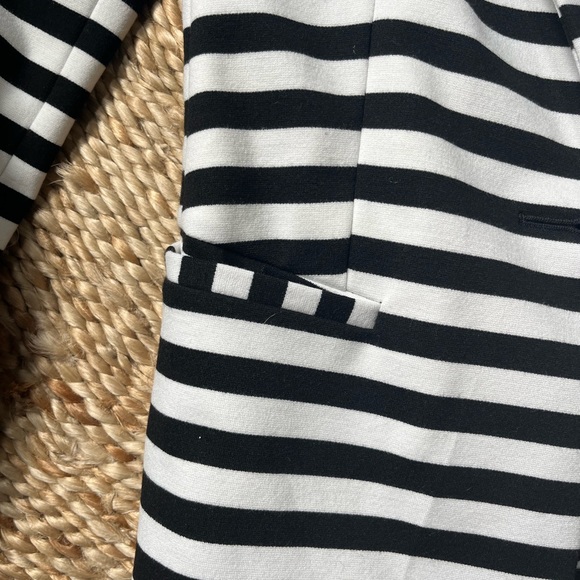 Express Blazer Size XS - Picture 4 of 7